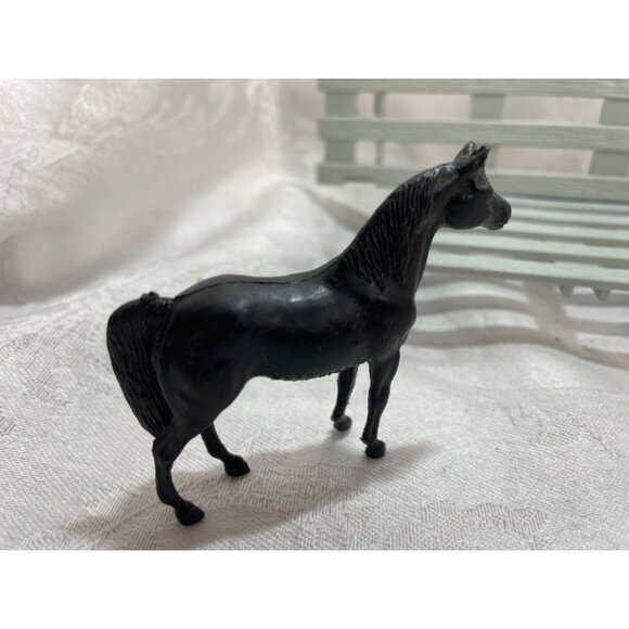 Horse Colt Filly Cows Chickens Dog Ducks Made in Hong Kong Plastic Vintage Toys - Picture 3 of 7